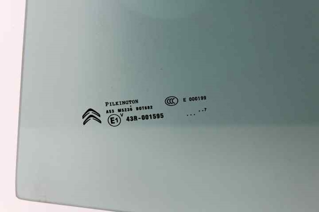 9203KR PEUGEOT Стекло двери задней левой купить в Львов