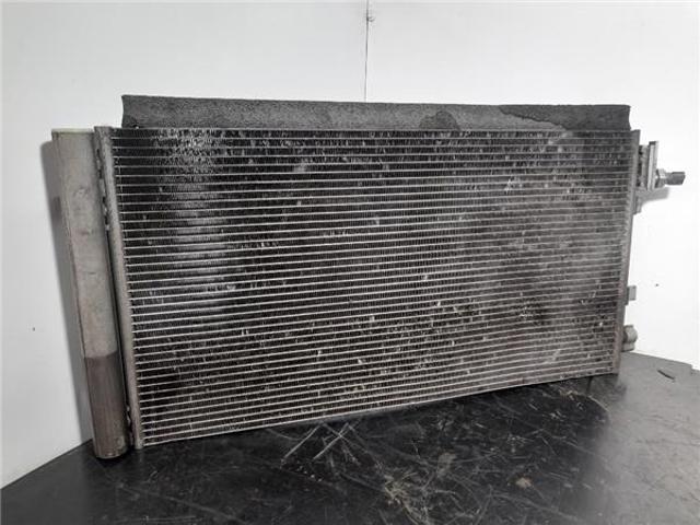Condensador de ar condicionado / radiador para Renault Grand Scénic III 1.9 DCI F9Q870 921000294R
