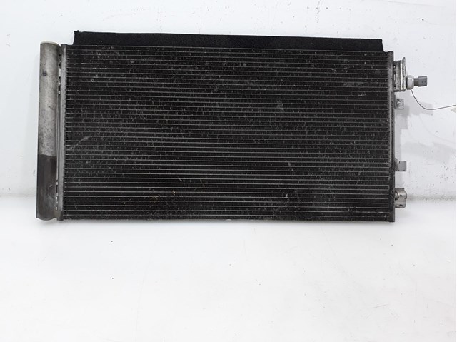Condensador / radiador de ar condicionado para Renault Grand Scénic III 1.5 dci k9k832 921000294R