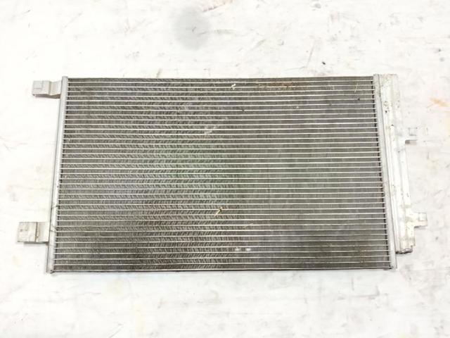 Radiador de aparelho de ar condicionado 921004575R RENAULT