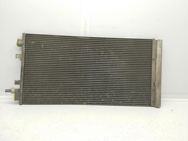 Condensador / radiador de ar condicionado para Renault Scenic III Authentique K4M858 921009956R