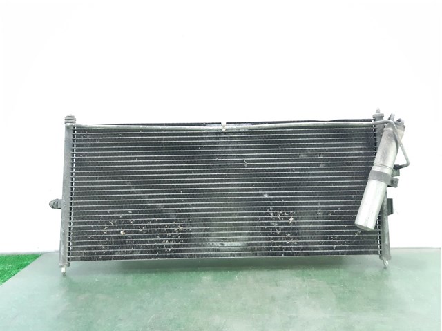 Condensador de ar condicionado / radiador para Nissan Almera II Hatchback 2.2 DI YD22 92100BN900