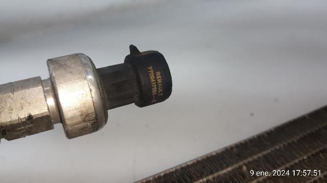 92100JD500 NISSAN Радиатор кондиционера купить в Харьков