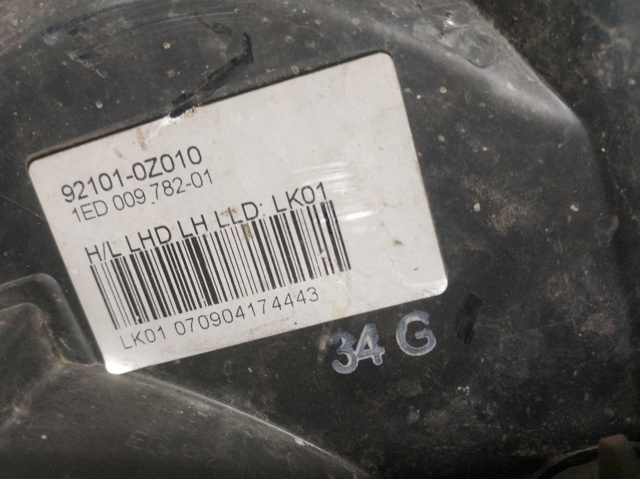 921010Z010 HYUNDAI Левая фара купить в Запорожье