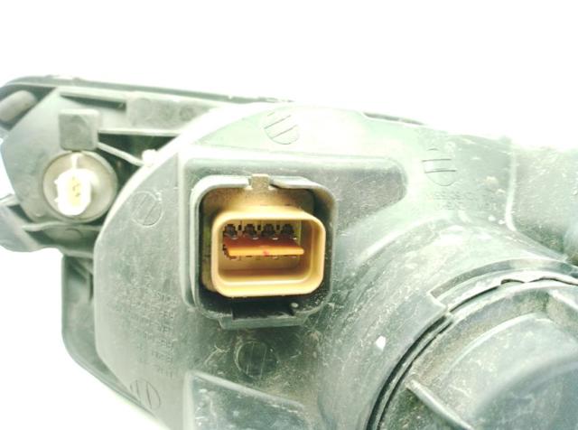 HYUNDAI 921011C510 Левая фара в наличии Черкассы