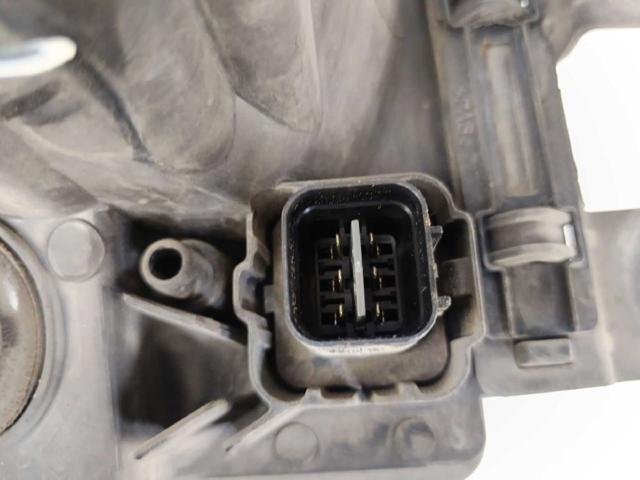 HYUNDAI 921011F011 Левая фара в наличии Львов