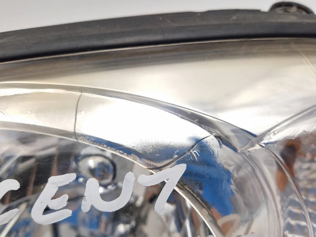 HYUNDAI 9210125010 Фара левая в наличии Житомир