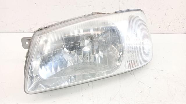 HYUNDAI 9210125020 Левая фара в наличии Киев