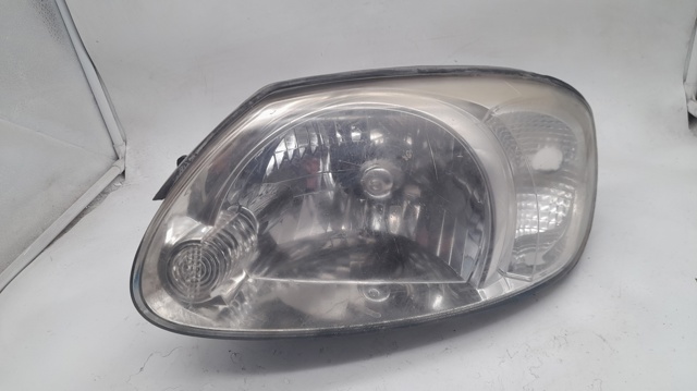 HYUNDAI 9210125531 Левая фара в наличии Львов