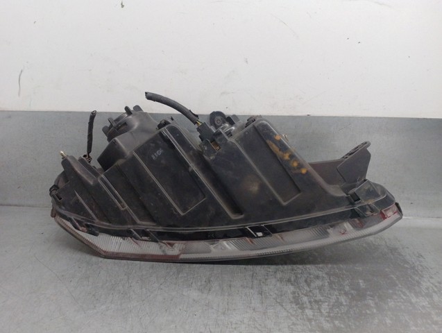 921012C020 HYUNDAI Фара левая купить в Чернигов