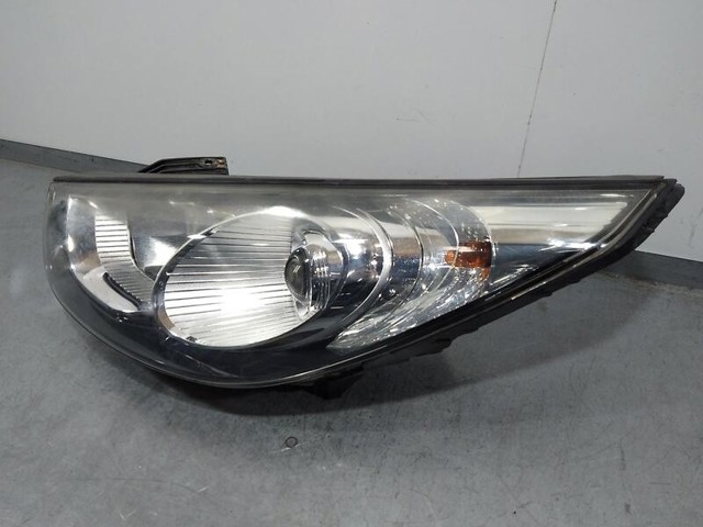 921012Y000 HYUNDAI Левая фара купить в Ровно