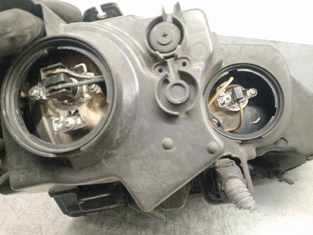 921013E060 HYUNDAI Фара левая купить в Николаев
