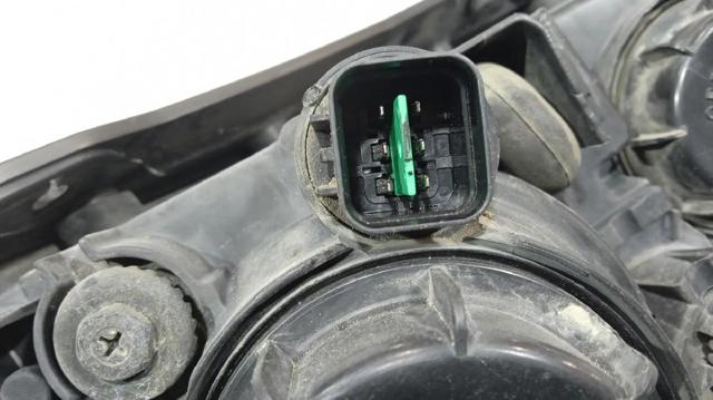921013K110 HYUNDAI Левая фара купить в Харьков