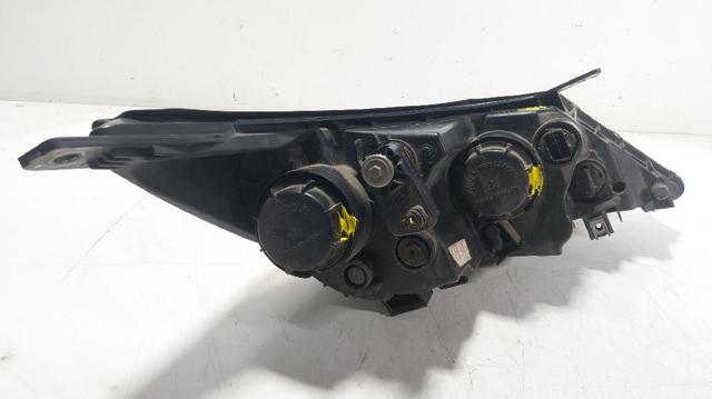 921013W021 HYUNDAI Фара левая купить в Черкассы