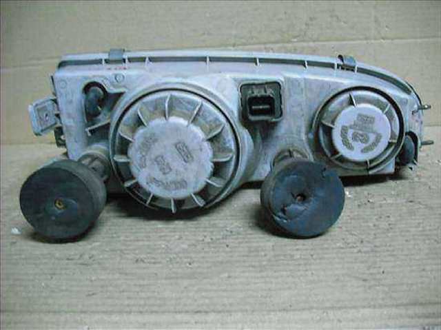 HYUNDAI 9210143800 Фара левая в наличии Полтава