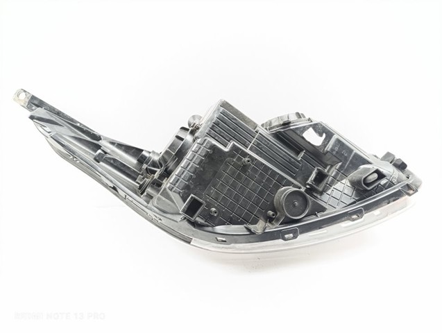 92101A2010 HYUNDAI Левая фара купить в Черкассы