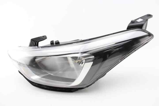 92101C8000 HYUNDAI Фара левая купить в Киев