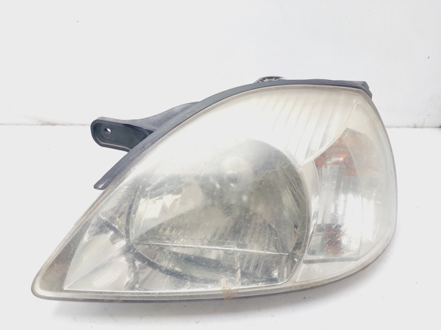 92101FD010 HYUNDAI Левая фара купить в Чернигов