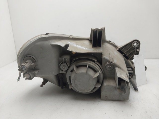 92101FD010 HYUNDAI Левая фара купить в Львов