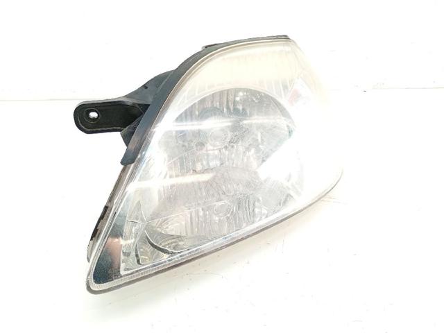 92101FD011 HYUNDAI Левая фара купить в Житомир