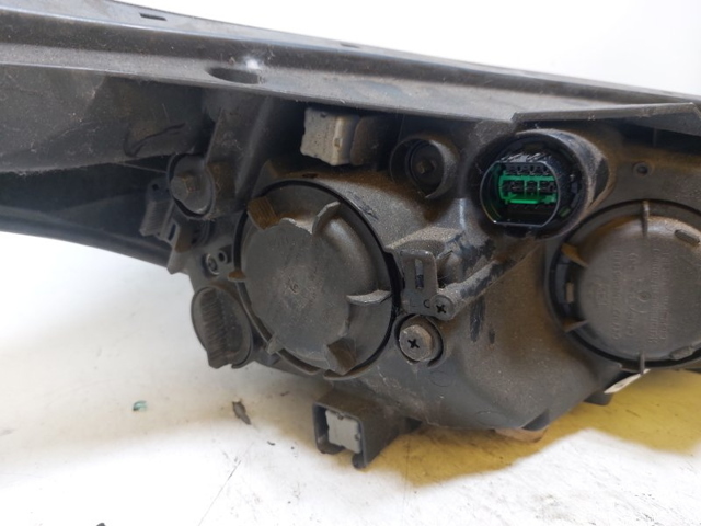 92101J7500 HYUNDAI Левая фара купить в Тернополь