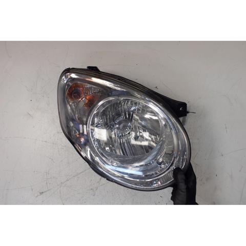 HYUNDAI 9210207520 Правая фара в наличии Черкассы