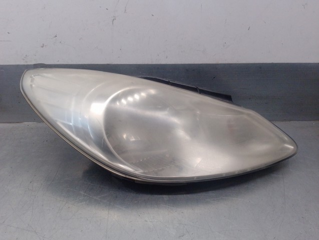 HYUNDAI 921020X020 Фара правая в наличии Киев