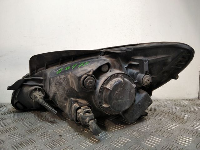 921021C500 HYUNDAI Правая фара купить в Чернигов