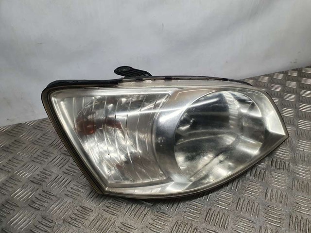 HYUNDAI 921021CXXX Фара правая в наличии Киев