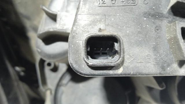 HYUNDAI 921021D020 Фара правая в наличии Ровно