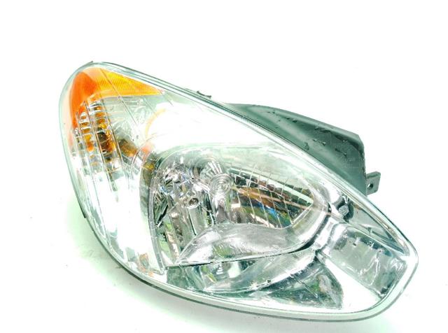 HYUNDAI 921021E020 Фара правая в наличии Харьков