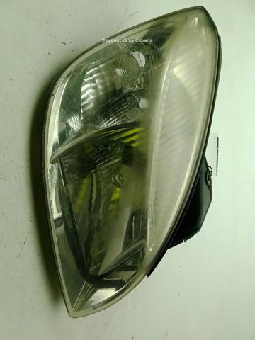 Luz direita 921021G030 HYUNDAI