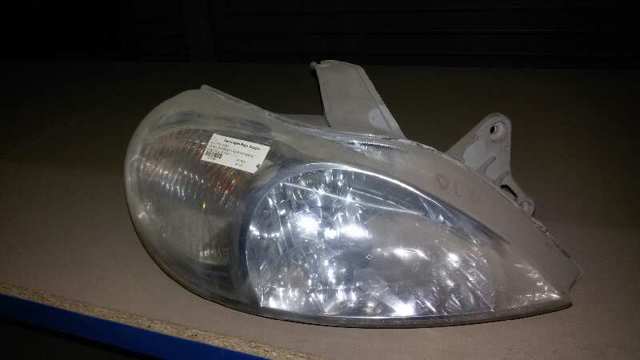 921021G030 HYUNDAI Фара правая купить в Павлоград
