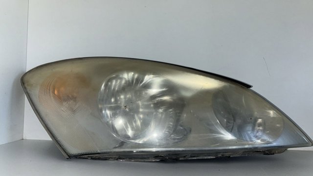 921021H000 HYUNDAI Фара правая купить в Ровно