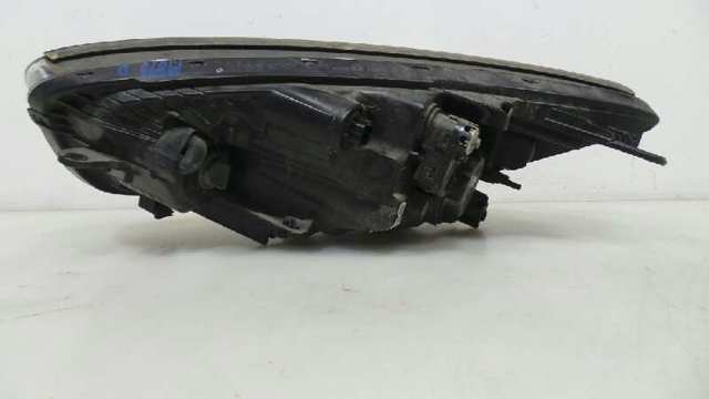 921021Y011 HYUNDAI Фара правая купить в Запорожье