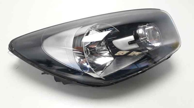 HYUNDAI 921021Y011 Правая фара в наличии Украина