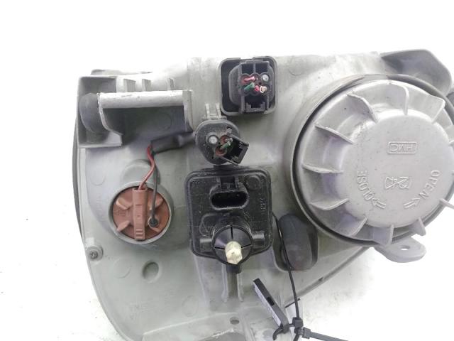 HYUNDAI 9210226010 Правая фара в наличии Черновцы