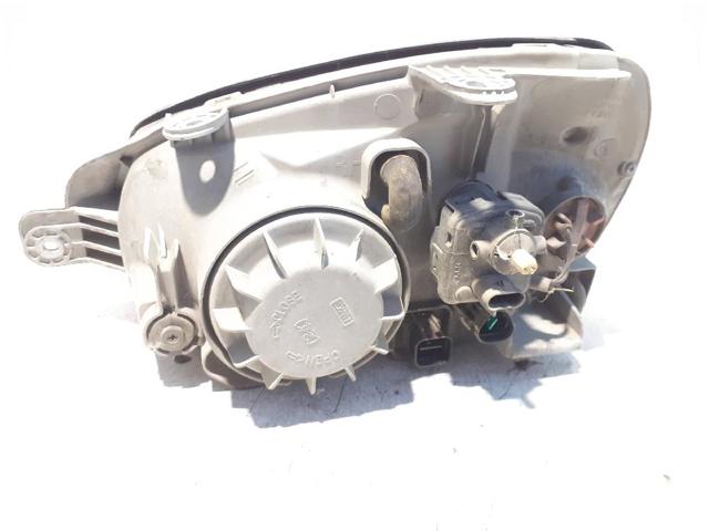 HYUNDAI 9210226025 Правая фара в наличии Полтава