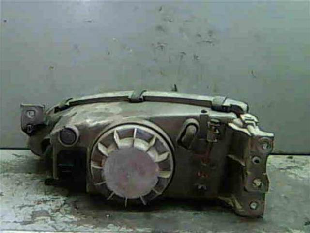 HYUNDAI 9210229000 Фара правая в наличии Винница