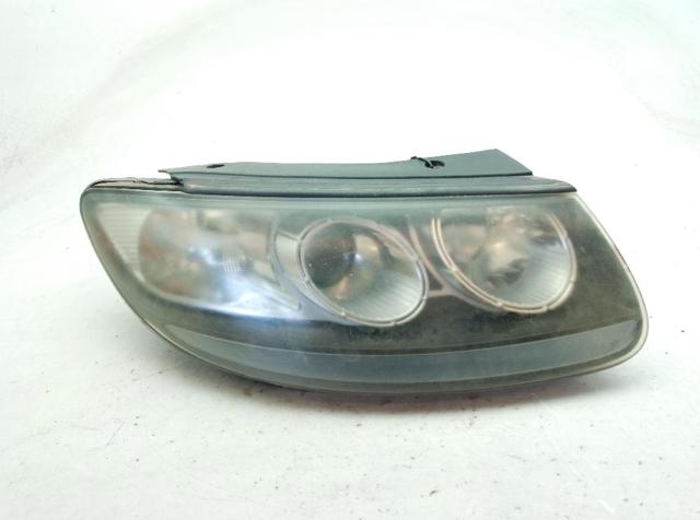 HYUNDAI 921022B010 Фара правая в наличии Тернополь