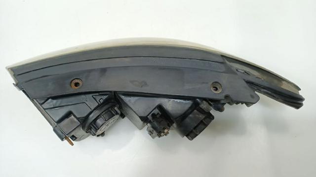 921022B020 HYUNDAI Правая фара купить в Днепр