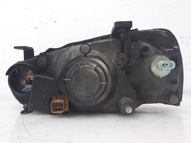 HYUNDAI 921022D120 Правая фара в наличии Чернигов