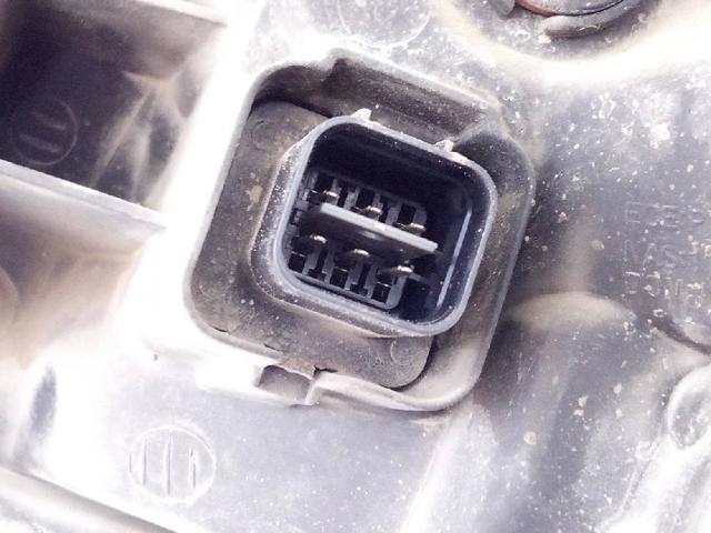 921022EXXX HYUNDAI Правая фара купить в Киев