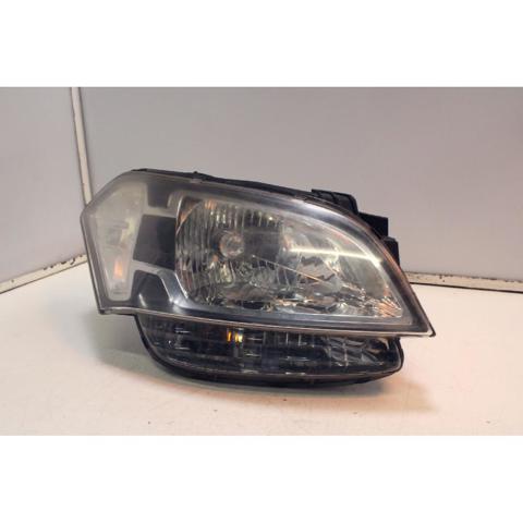921022K020 HYUNDAI Правая фара купить в Кривой Рог