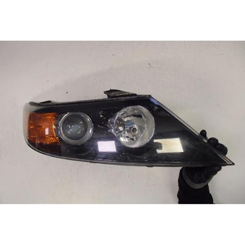 HYUNDAI 921022P140 Правая фара в наличии Киев