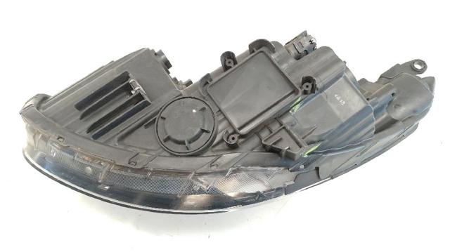 HYUNDAI 921022S620 Фара правая в наличии Украина