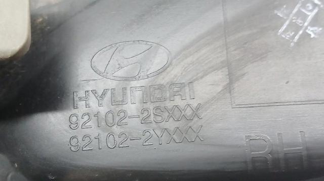 921022S620 HYUNDAI Правая фара купить в Чернигов