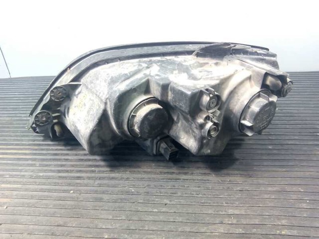 921023E510 HYUNDAI Правая фара купить в Черновцы