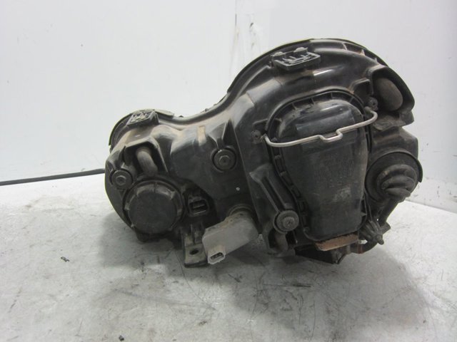 HYUNDAI 921023F110 Фара правая в наличии Черкассы