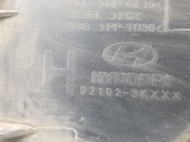 921023KXXX HYUNDAI Фара правая купить в Львов